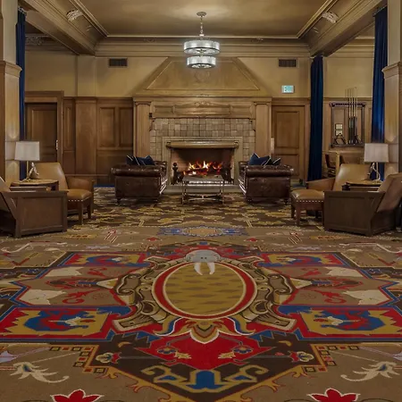 Arctic Club Hotel-2
